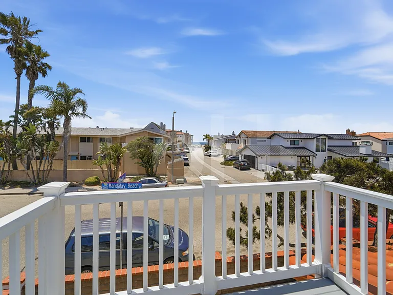 1220 Mandalay Beach Rd — Photo 46