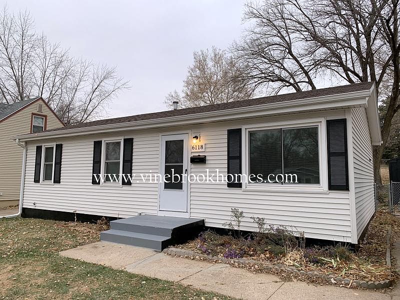 1st image of 6118 Park Lane Dr