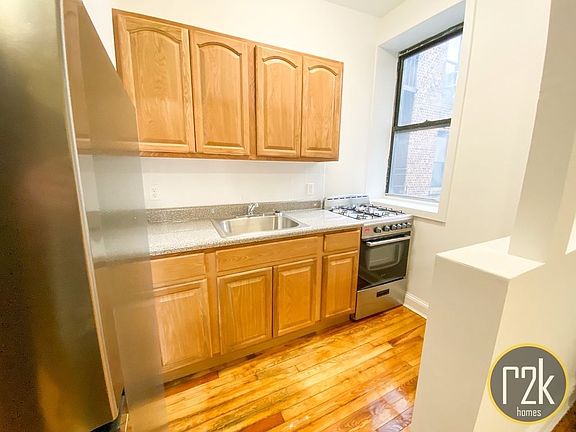 3rd image of 42-05 Layton St #3F