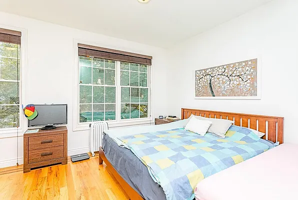 Rented by Owner | media 31