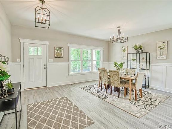 4th image of 7068 Autumn Park Way
