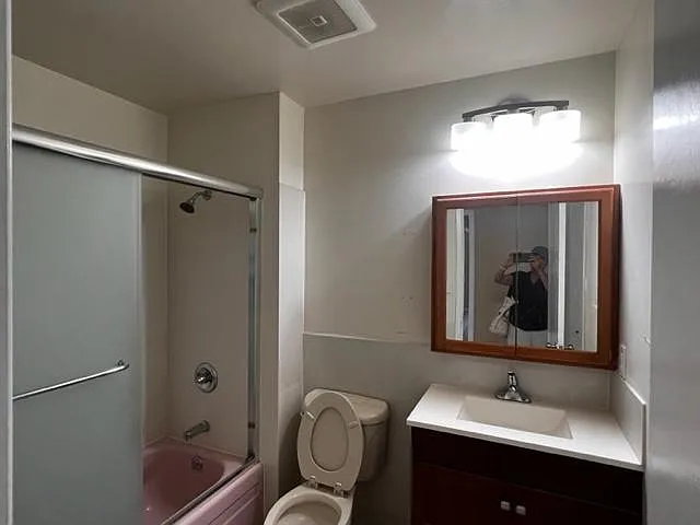 216 Bancroft Ave — Photo 12