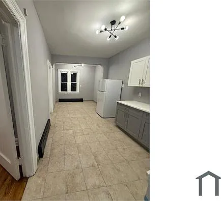 3 bed, $3,700 — Photo 4