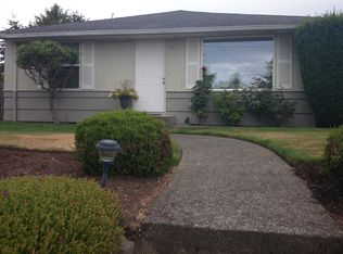 3224 49th Ave SW, Seattle, WA 98116