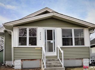 2432 N 33rd St, Omaha, NE 68111