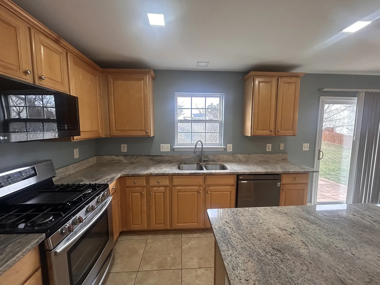 6 Mintwood Drive$ - 1 — Photo 2
