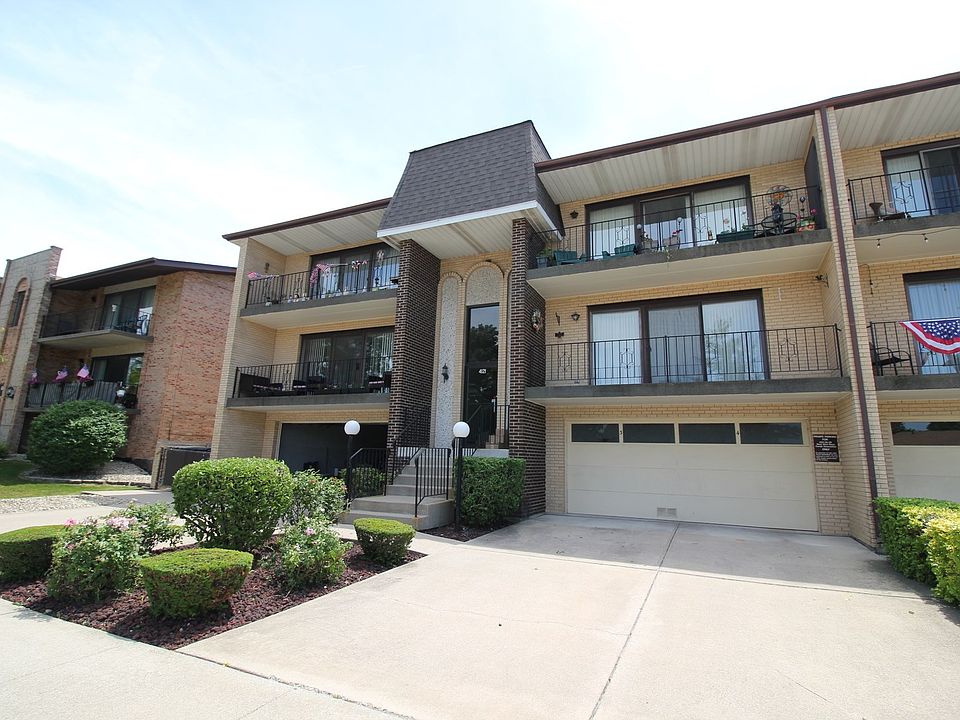1st image of 4121 W 93rd Pl #A