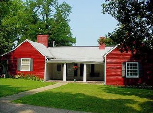 209 S 1st St, Nicholasville, KY 40356