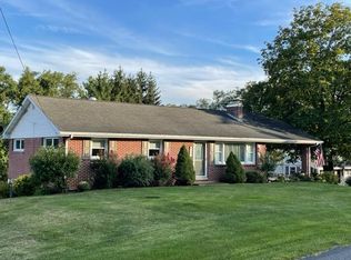 1476 Middle Rd, Lewistown, PA 17044