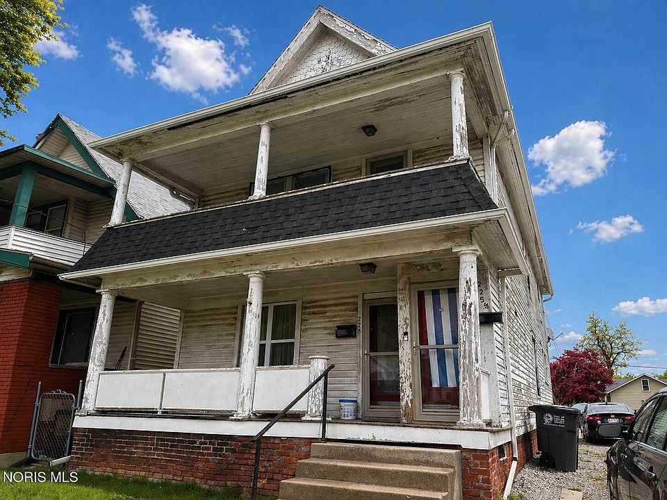 1st image of 225 Wasaon St