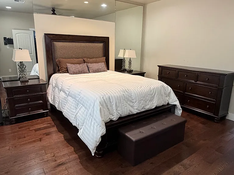 Primary Bedroom (2nd Floor)