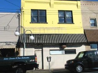2033 Noble St, Swissvale, PA 15218