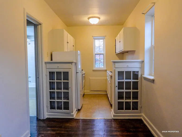 775 E. Broad St — Photo 37