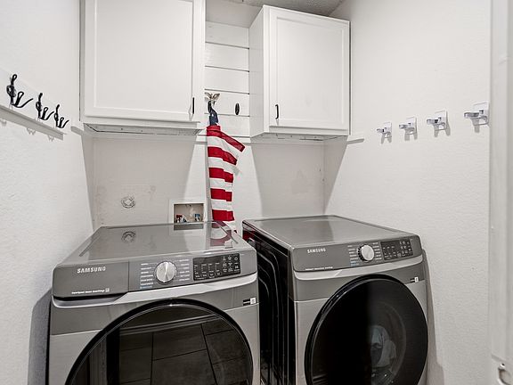 4th image of 1213 Hampton Dr