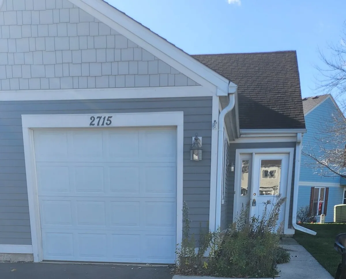 Building Photo - 2715 Wilshire Ct #2715