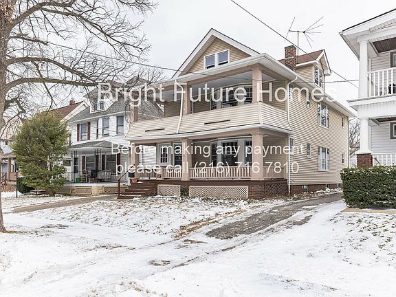 3rd image of 1247 Cook Ave Unit 1