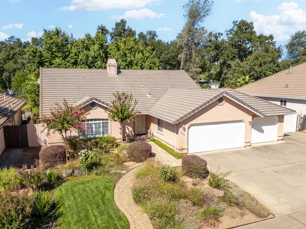5566 Indianwood Dr, Redding, CA 96001