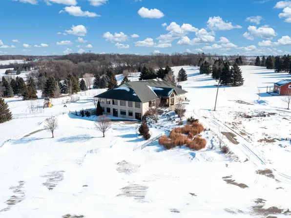 23795 Laredo Ave, Belle Plaine, MN 56011
