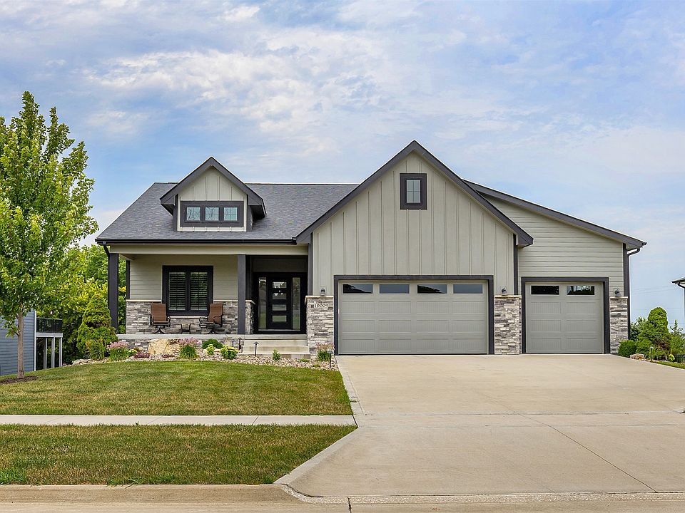 1st image of 10009 Hidden Valley Dr