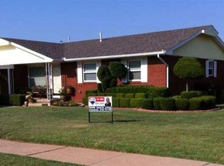 3001 NE Cimarron Trl, Lawton, OK 73507