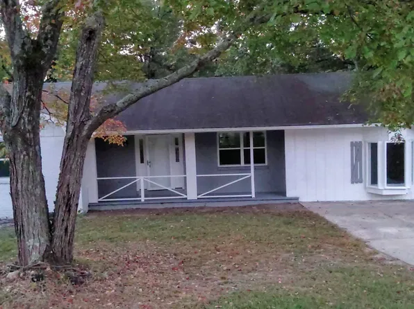 446 Emmett St, Riverdale, GA 30274