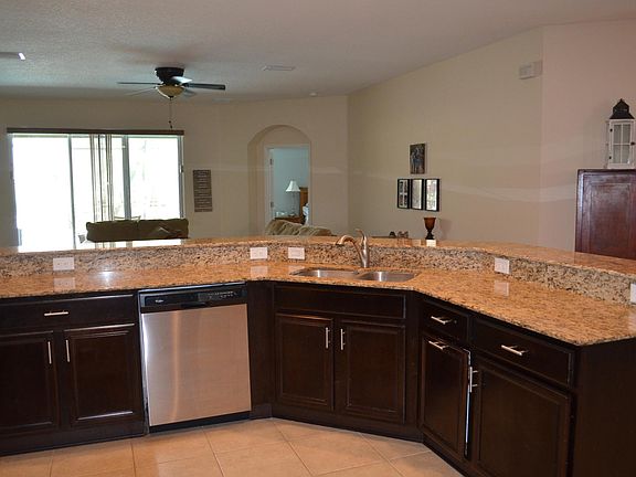 3rd image of 15710 Starling Dale Ln