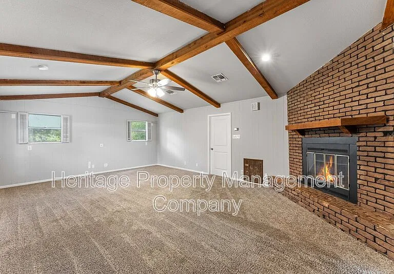 515 Mitchell Ave — Photo 5