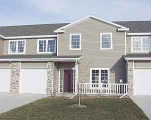 1st image of 1905 NW Ashton Ln Unit 3