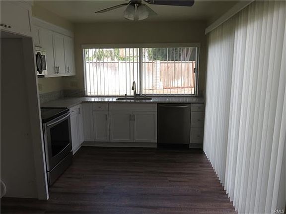 2nd image of 14611 Berkshire Pl