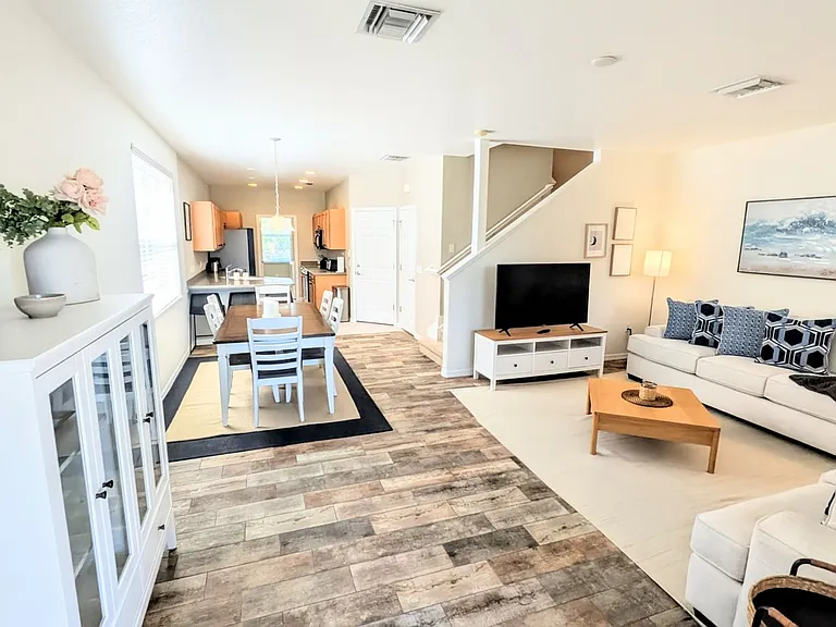 3880 82nd Avenue Cir E #101 — Photo 4