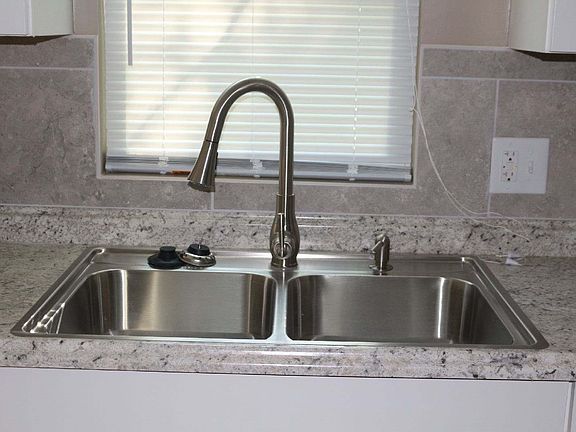 Modern but Cozy New Kitchen!