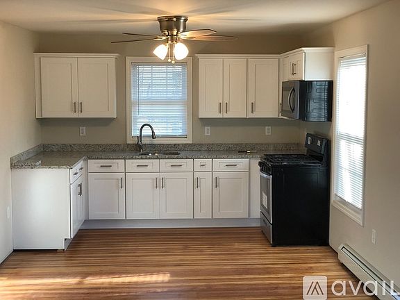 3rd image of 817 Broadway Floor 2