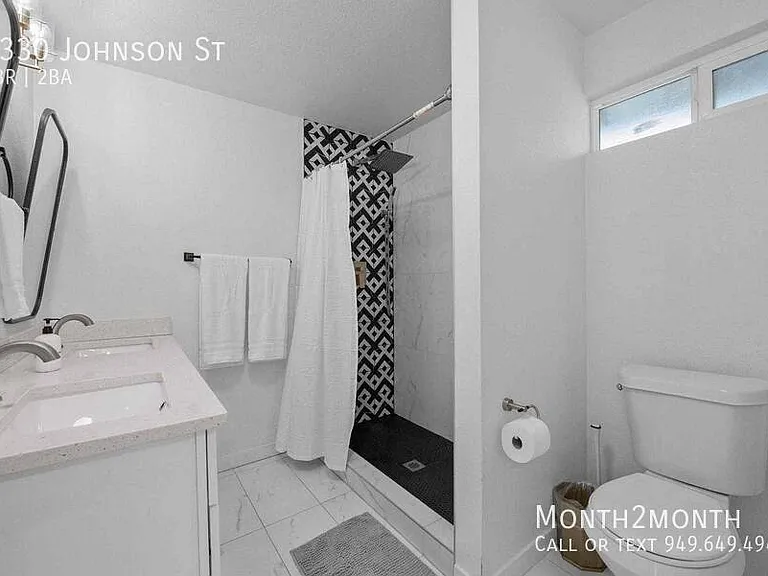 5330 Johnson St — Photo 19