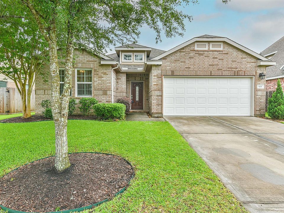 1st image of 603 Rocky Hollow Ln