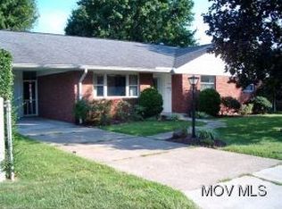 3306 James Ave, Parkersburg, WV 26104