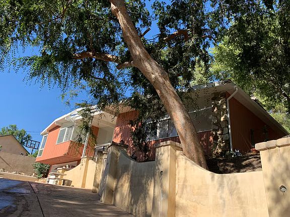 3rd image of 10458 Pearson Pl