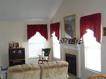 4th image of 540 Tall Oaks Dr