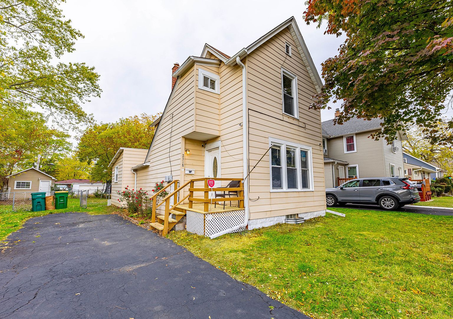 2318 Gideon Ave, Zion, IL 60099 | Zillow