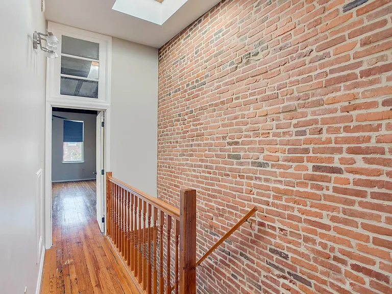 500 S East Ave — Photo 30