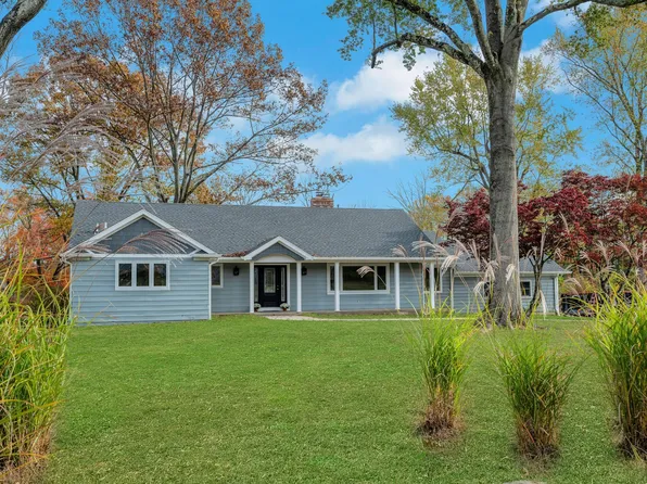 17 Halstead Rd, Mendham, NJ 07945