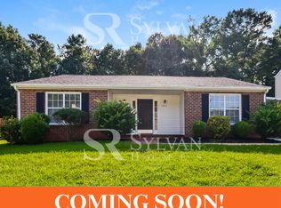 5543 Pine Gate Dr, College Park, GA 30349