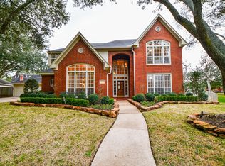 4015 Misty Morn Ln, Sugar Land, TX 77479