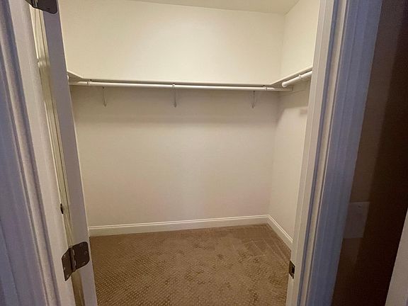 3rd image of 1225 Vienna Dr #2333