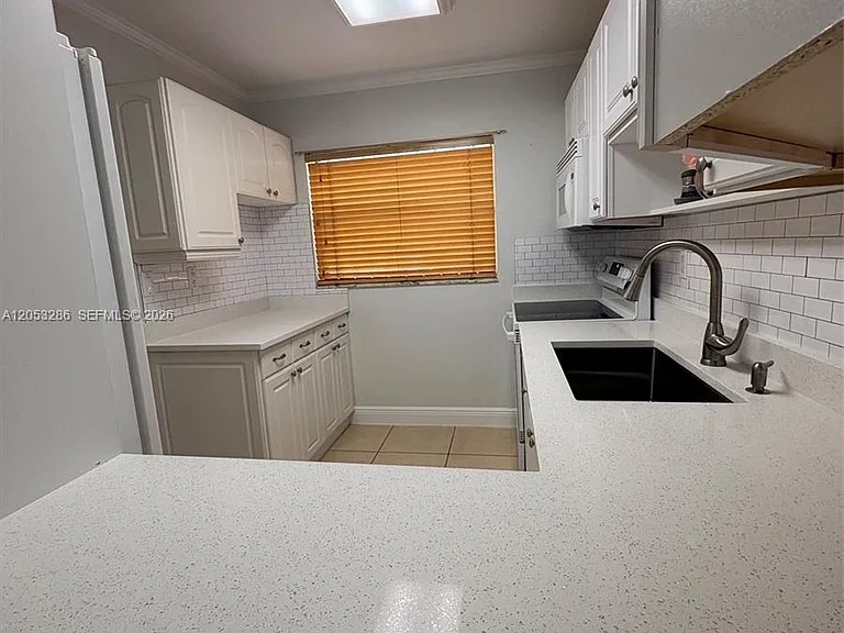 220 W Park Dr #104-3 — Photo 5