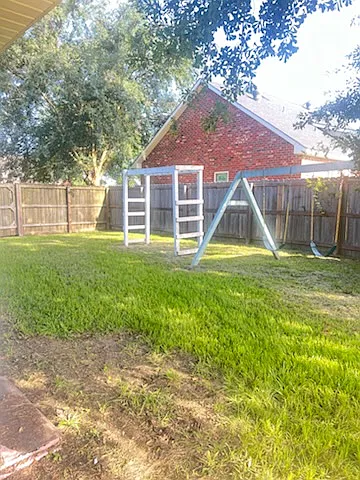 5741 Larch St — Photo 11