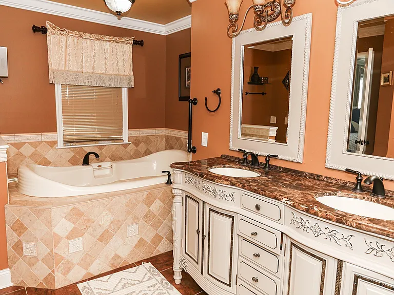 5216 Waterview Dr — Photo 16