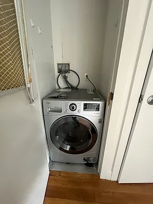 Rented by Living New York | media 9