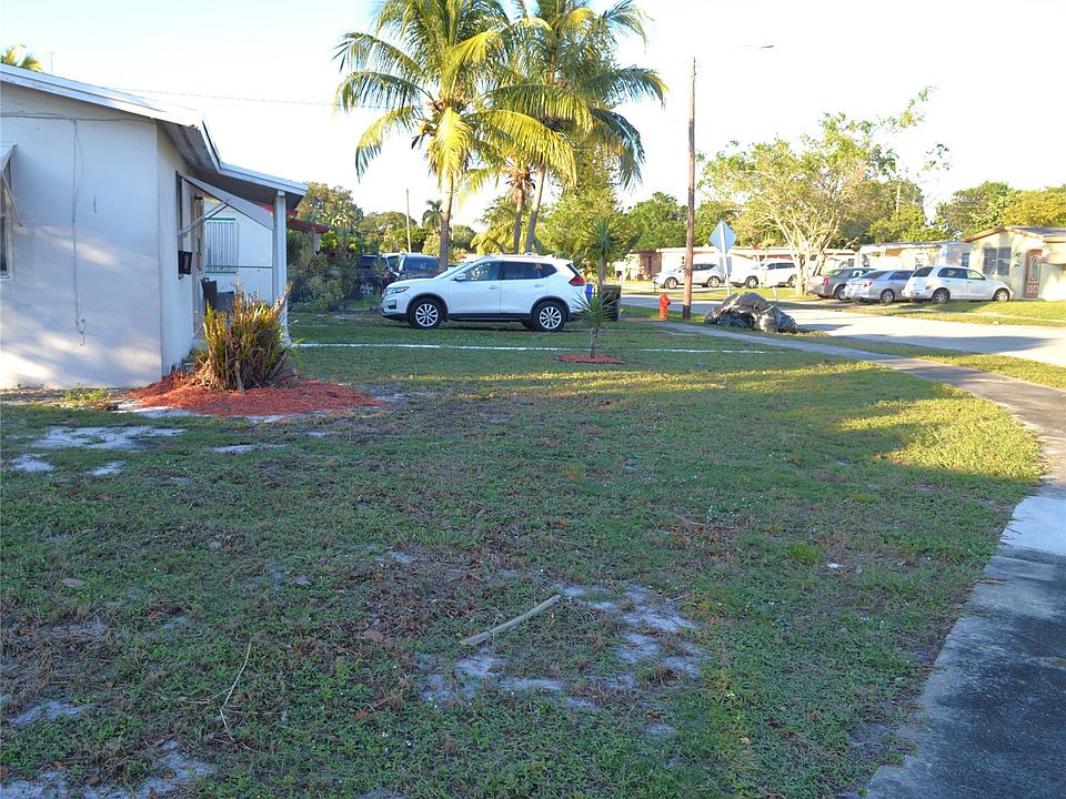1st image of 1731 NW 25th Avenue