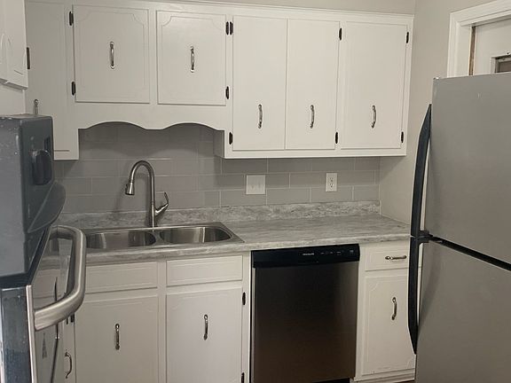 4th image of 2613 N Whitechurch Ct