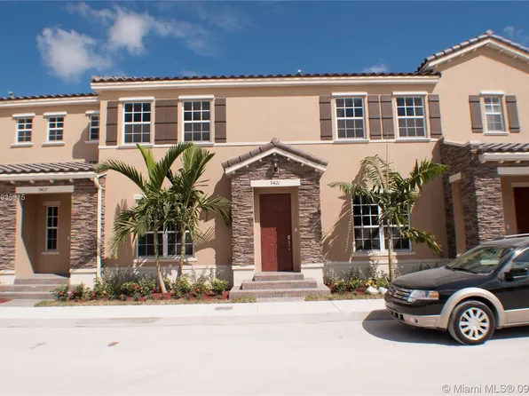 9421 SW 171st Pl, Miami, FL 33196